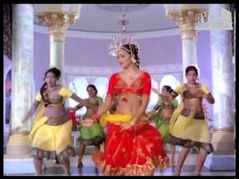Murattu Kaalai Song - Kodaana Kodi