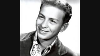 Watch Mel Torme The Christmas Song video