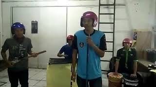 TAK BERDAYA-AKSI ANAK HELMET ZIP