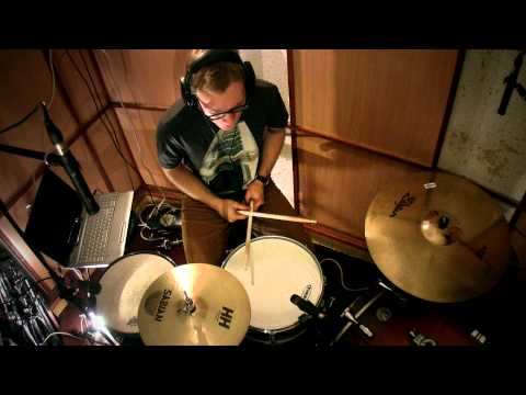 Pendulum self vs self скачать mp3