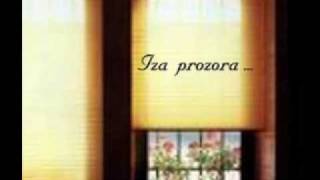 Watch Crvena Jabuka Iza Prozora video