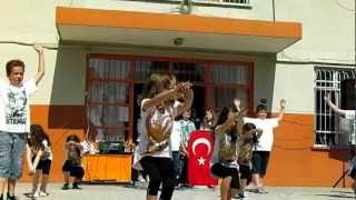 2011-2012 Öğretim Yılı Özgiller Dalan I.o.o 4A 19 Mayıs Gösterisi