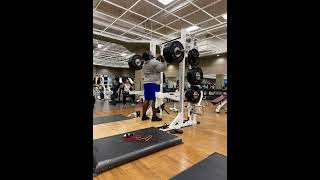 724 - 405Lbs Strict Press