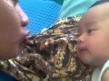 Bayi muncrat
