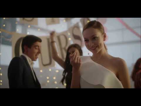 Élite, resumen personajes: Carla (Ester Expósito)