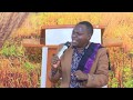 Chris Mwahangila  -  MUNGU NI MUNGU    (Official Live Performance)