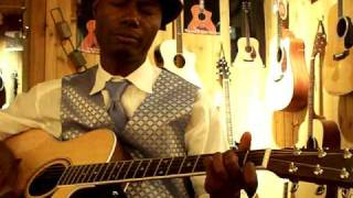 Watch Willie Dixon Weak Brain Narrow Mind video