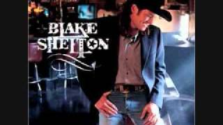 Watch Blake Shelton Playboys Of The Southwestern World video