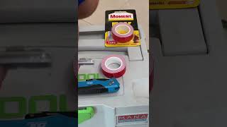 Ето Това Двойно Лепящо Тиксо На Moment Fix Ще Ви Помогне За Бързи И Здрави Монтажи.