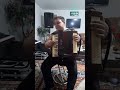 O bijuterie de Hohner Verdi II sita cu basii albi 🪗