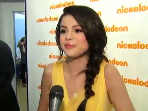 selena gomez kids choice awards dress. video. Selena Gomez