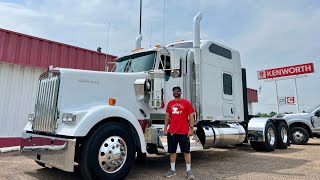 Kenworth W900L Diamond White- Stockville Customs Build