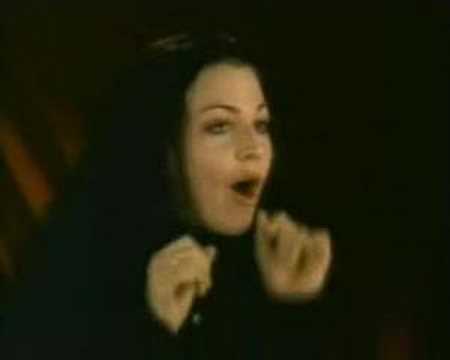 amy lee Innocence FUN VIDEO FOR AMY LEE