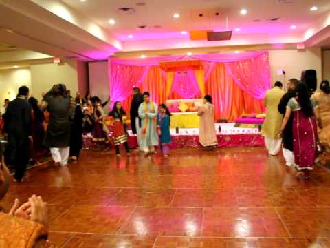 THE BEST WEDDING DANCE EVER! (1 OF 3) FARIHA & MALIKS WEDDING...