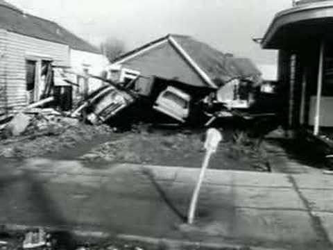 Crescent City Tsunami - 1964. 1:06. After the magnitude 8.6 Good Friday 