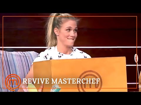 Patricia Montero, ¡se la juega a Corbacho! | MasterChef Celebrity 2 | REVIVE MASTERCHEF