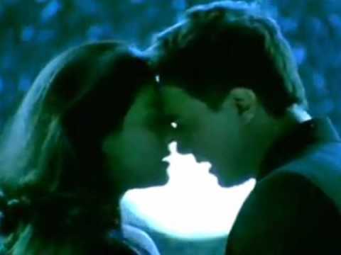 Fanaa - Chand Sifarish - instrumental...