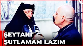 Senin Şeytanını Da Şutlayalım Mı Yakışıklı? Zehir Hafiye