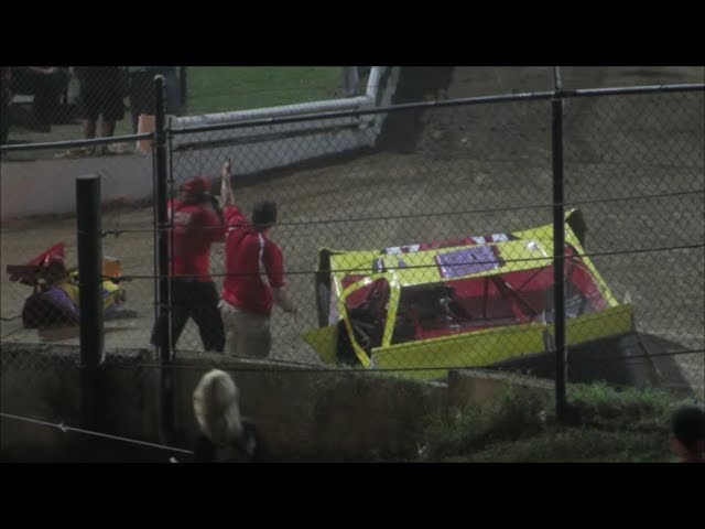Racing - Late Models (Feature Race) At Bubba Raceway Park 4-5-14
