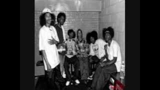 Watch Bone Thugs N Harmony Take Charge video