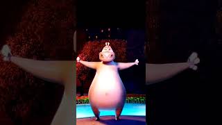 Gloria The Hippo
