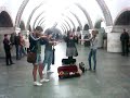 Video Танго Por Una Cabeza ("Запах жінки") у київському метро.