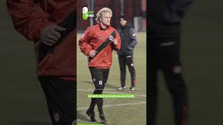 95ApNA3BKYQ Video Image
