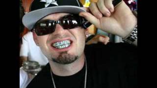 Watch Paul Wall That Girl On Fire video