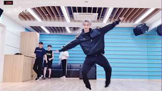 Felix STRAY KIDS Dance To NCT DREAM Ridin’
