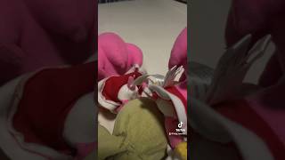 Amy And Amelia Farts On Chica