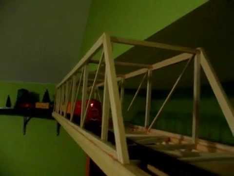 HO Scale Train on Wall near Ceiling in Bedroom - YouTube
