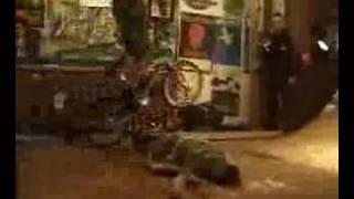 Washington Dead Cats - Waikiki Bay (Johnny don't go surfing) - Clip
