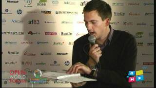 Présentation Du Guide Open Source Smile Par Grégory Becue, Responsable Marketing Smile