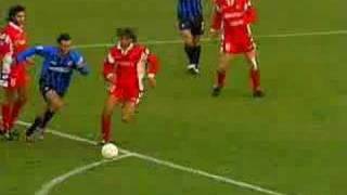 9EKsdQcU45U Video Image