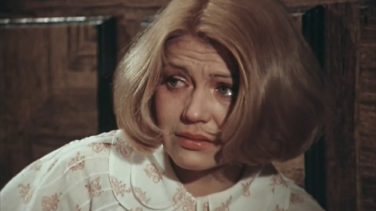 Лилита Озолиня В Прозрачной Ночнушке – Лучи В Стекле 1969