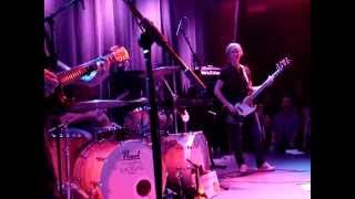 Watch Spiderbait Ol Man Sam live Version video