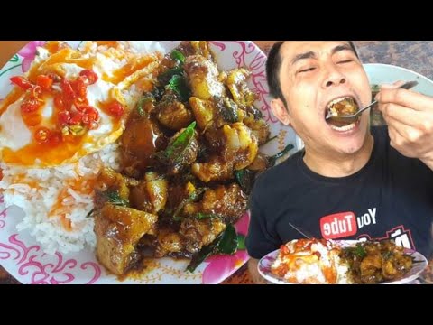 ผัดเผ็ดขาหมู ร้านน้าเพิ่ม