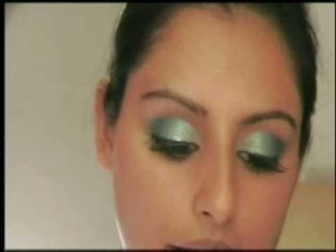 Happy Diwali - Bollywood Glam Look!