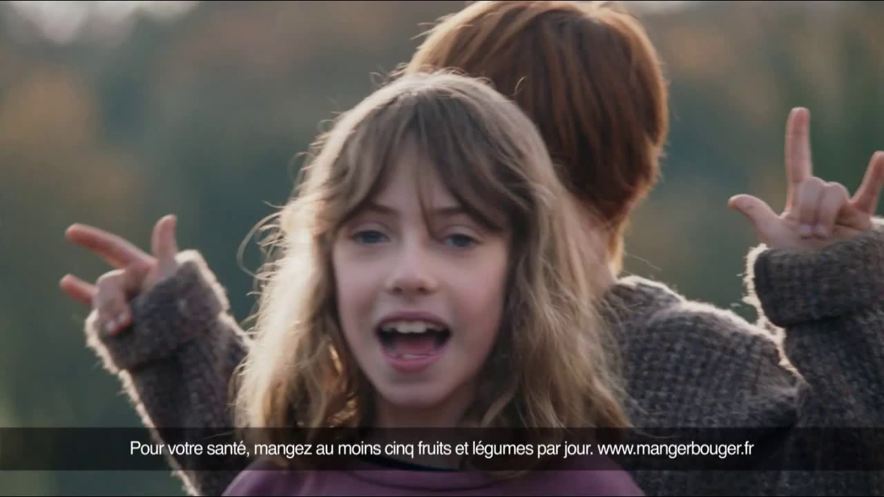 Danone yaourt brassé en Normandie nature Le Bio local "eh les parents!" - Publicité 0:20