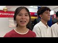 Khương Dừa choáng với tiết mục đông thí sinh nhất Thách thức danh hài qua các mùa