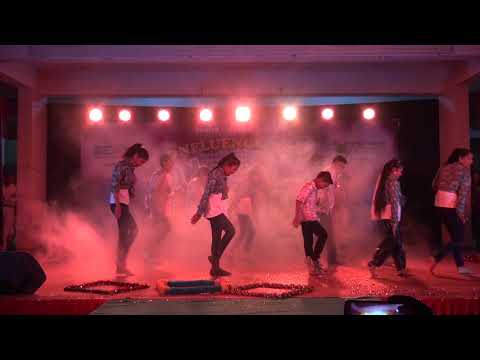 Apna Har Din Aise jiyo Dance Cover by primary Student || Conflunce 2018-19 || Greenergy School