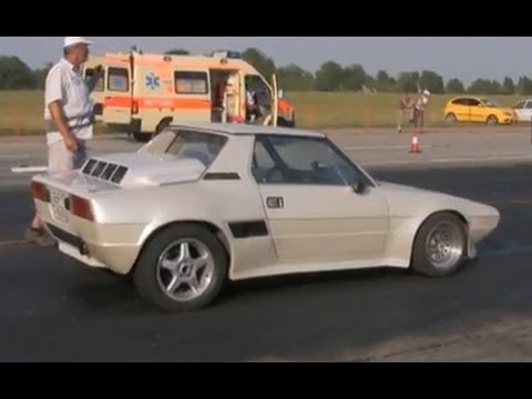 Fiat X19 Coupe Bertone Drag Race