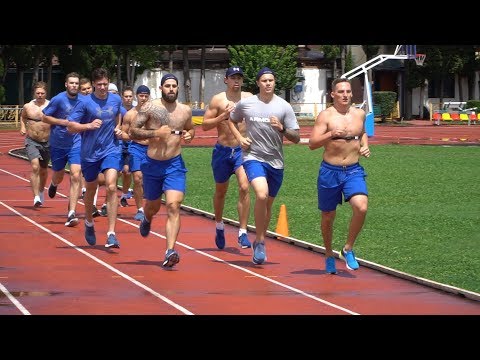 Игроки ХК "Сочи" сдают тесты по физподготовке