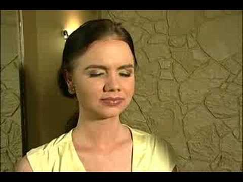 Learn how to apply blush to how to do makeup videos. Learn how to apply blush to