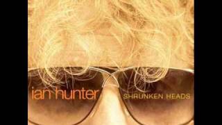 Watch Ian Hunter Shrunken Heads video