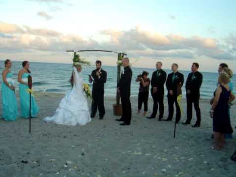 Plan an Island wedding! The City of Langley on beautiful Whidbey Island has Plan an Island wedding! The City of Langley on beautiful Whidbey Island has
