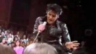 Клип Elvis Presley - Jailhouse Rock (live)