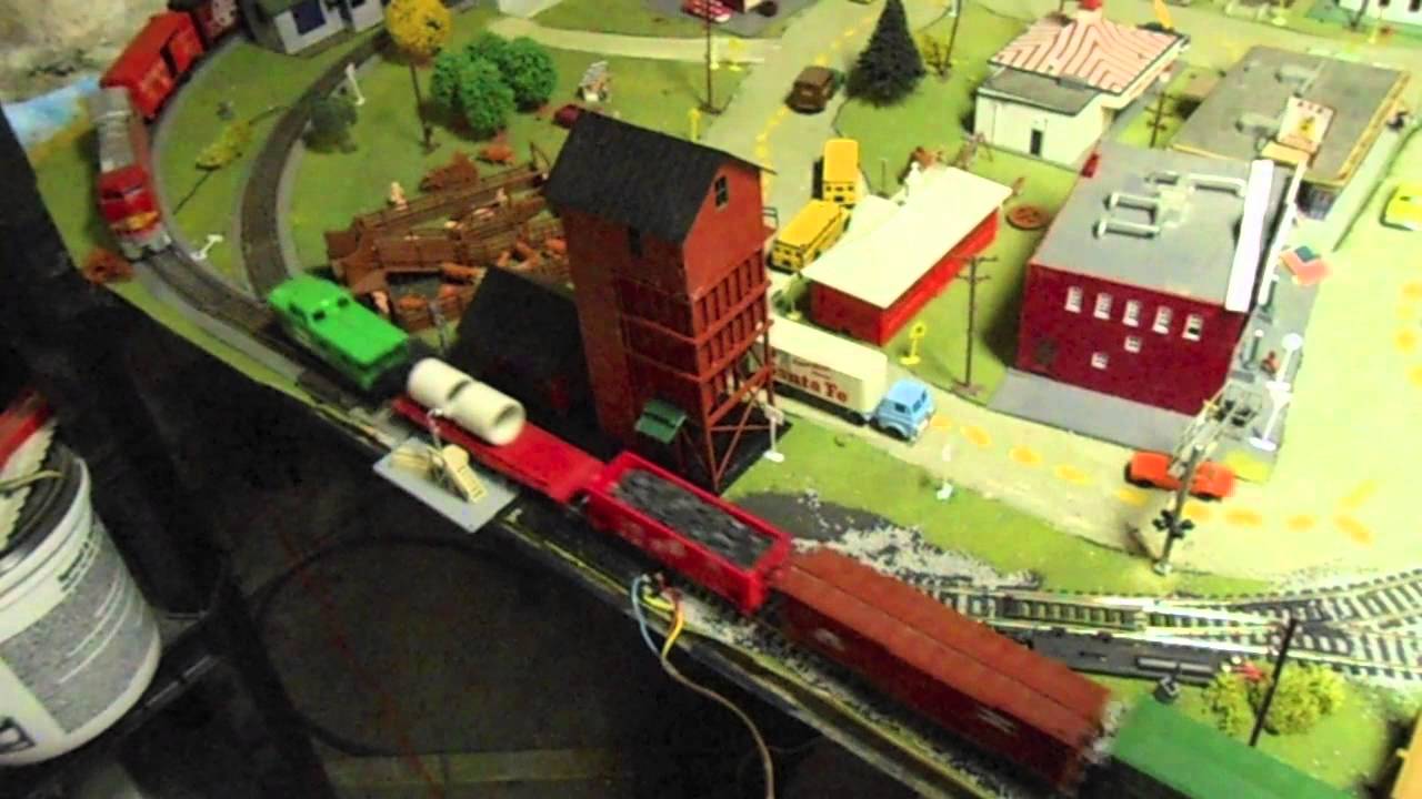 My 4x8 basement HO model railroad layout! (OLD) - YouTube