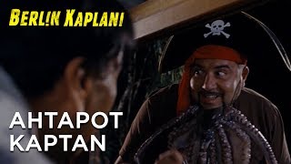 Berlin Kaplanı Ata Demirer Ahtapot Kaptan