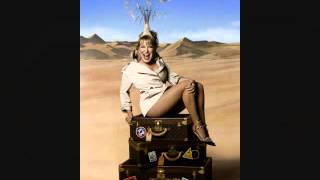 Watch Pat Benatar Prisoner Of Love video
